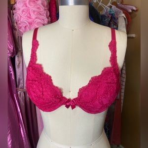 LAST CALL VINTAGE VICTORIA’S SECRET BRA